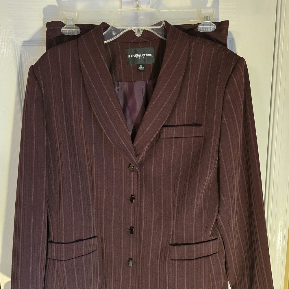 Sag Harbor Suit Womens Burgundy Pinstripe Blazer Skirt Set Size 16